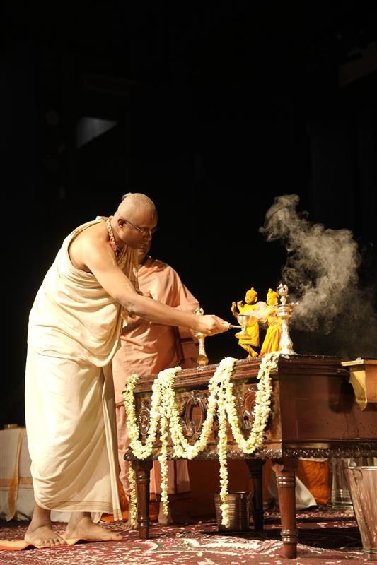 Midnight Maha Aarti